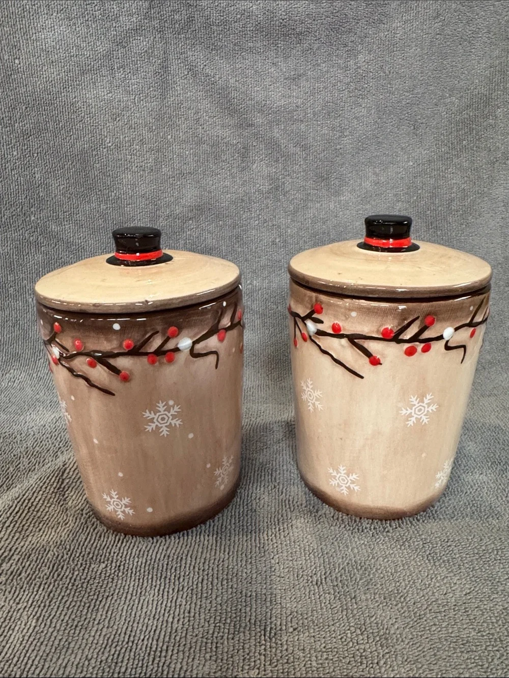 LTD Commodities Snowman Holly Ceramic Canister Jars (Set of 2) Holiday Decor
